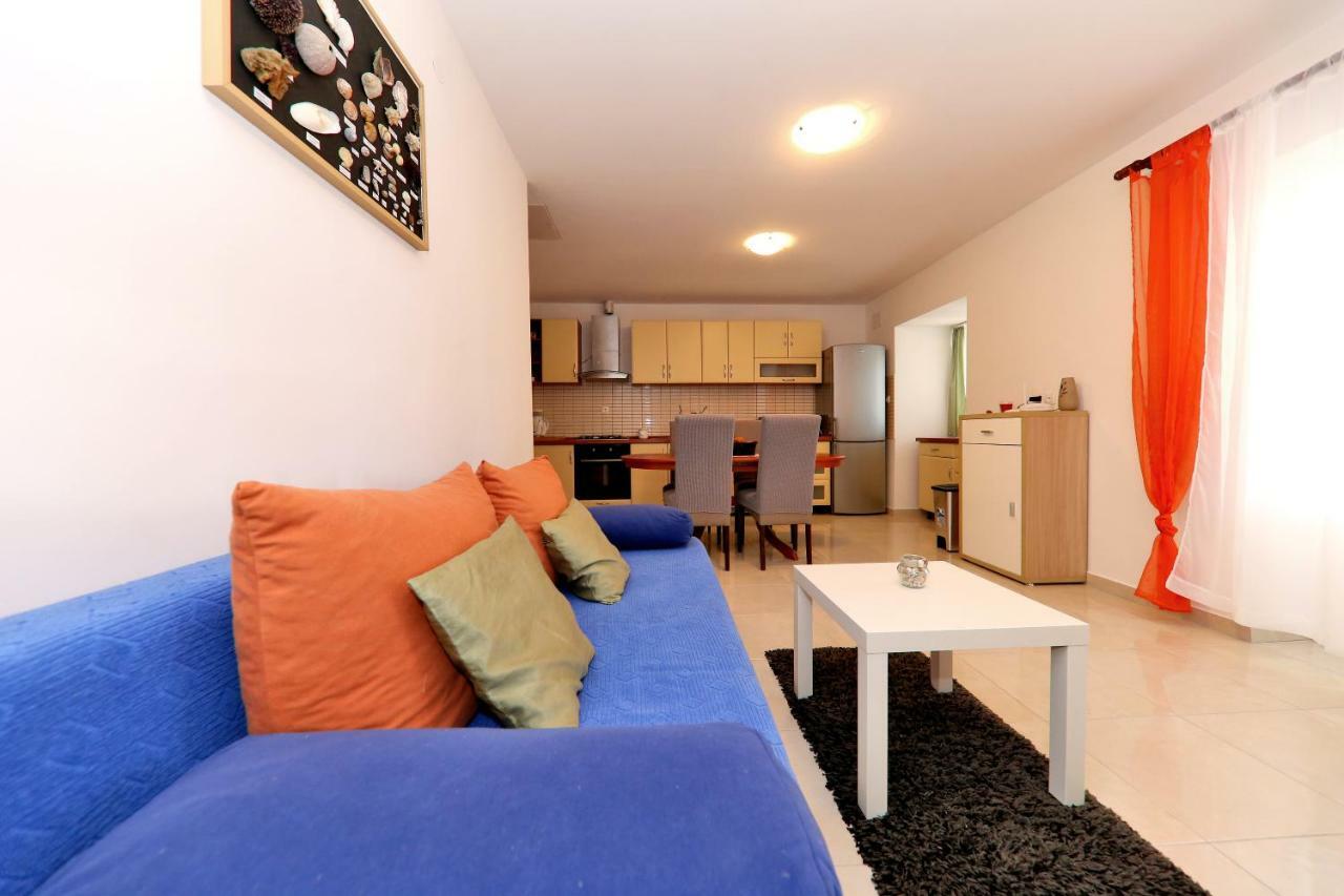 Apartments Anka Rtina Eksteriør billede